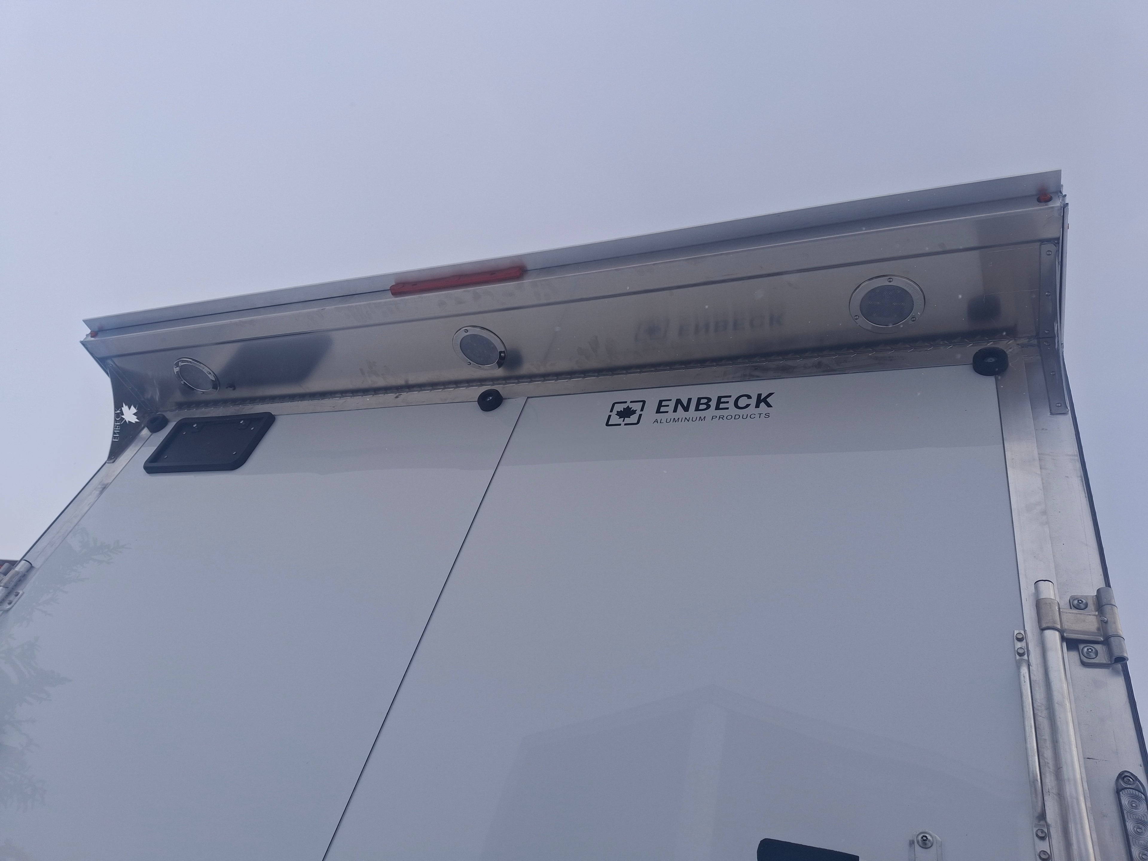 12" Rear Spoiler with 3 - 4" Round Loading Lights