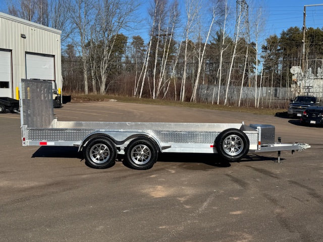 Single Axle Utility Trailer, 11" Closed Side (3500LBS)