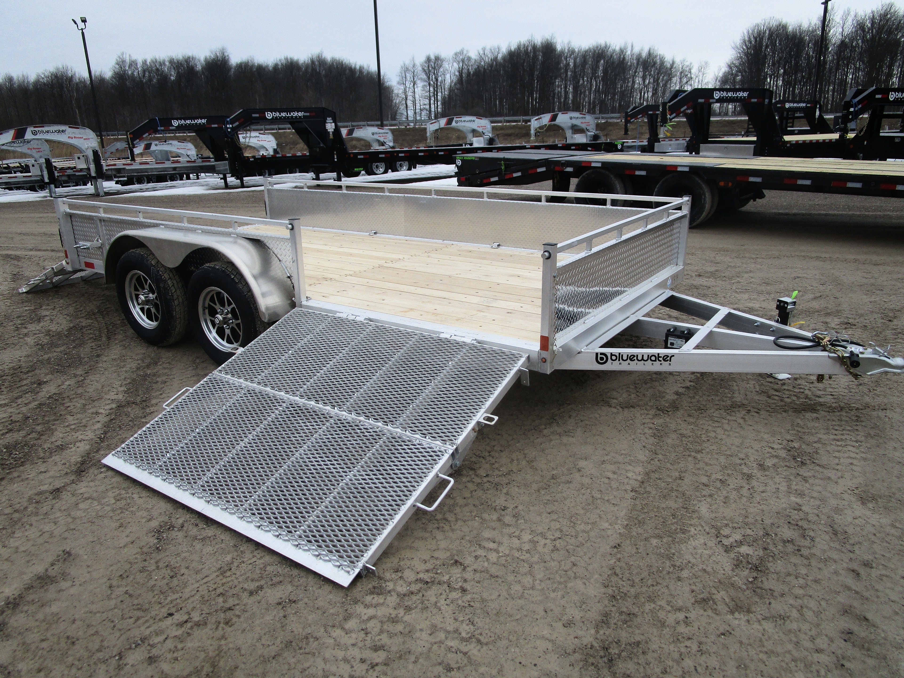 Tandem Axle Single  Side Loader, 15'' Side (Standard)